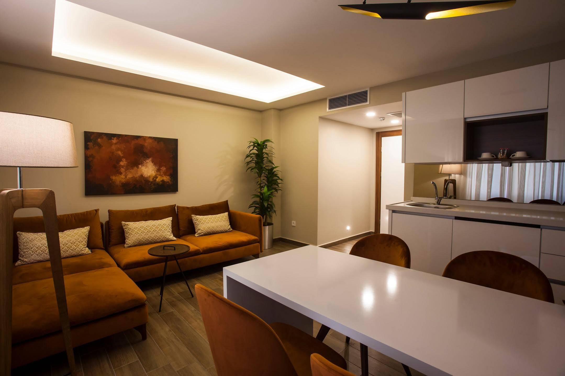 Maxuite Hotel In Home Akçay Extérieur photo